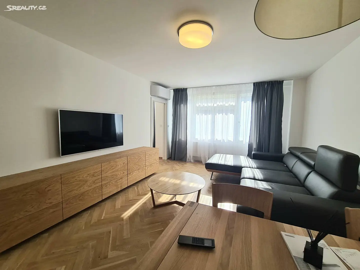 Pronájem bytu 2+kk 55 m², Újezd, Praha 1 - Malá Strana