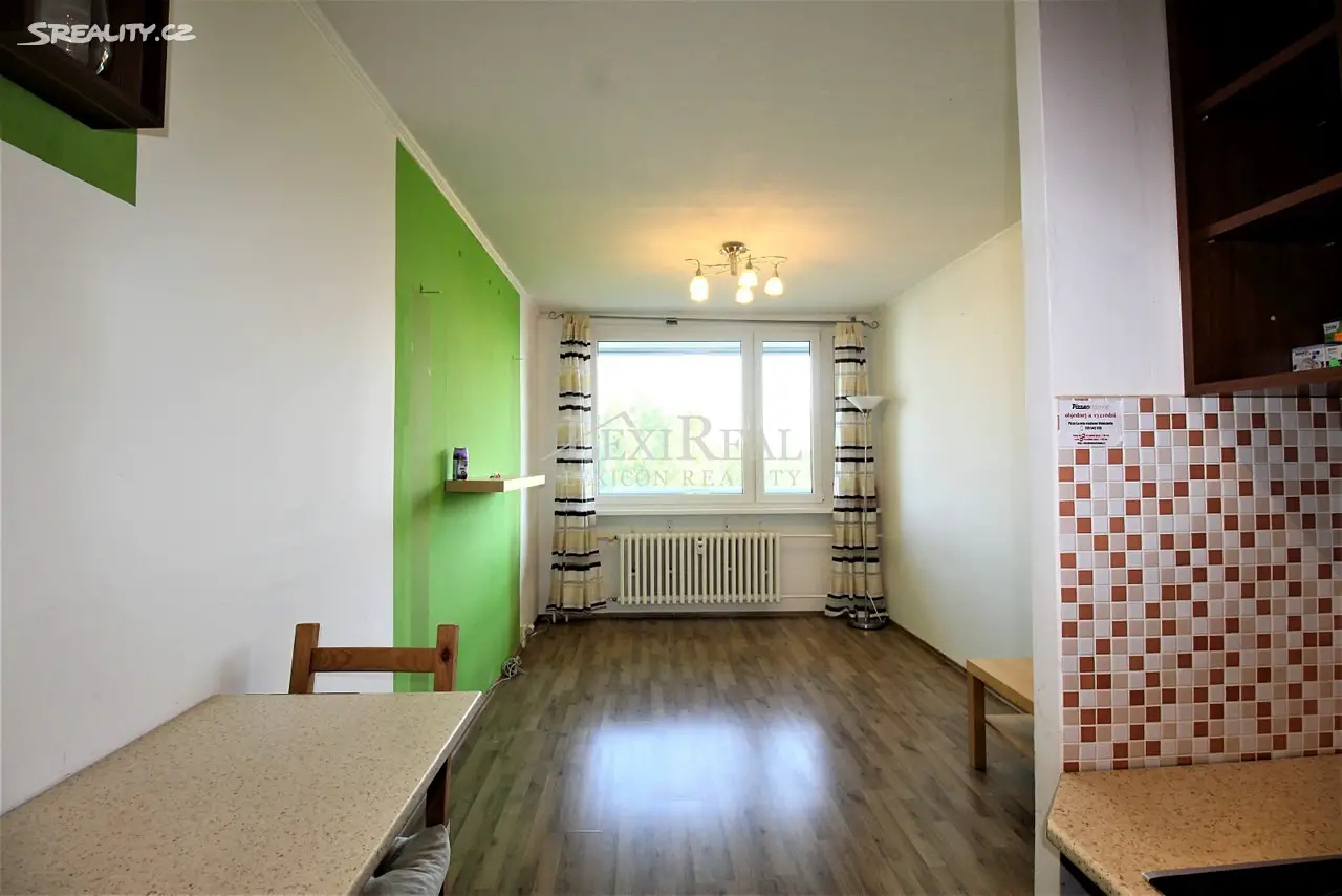 Pronájem bytu 2+kk 43 m², Družicová, Praha 6 - Ruzyně