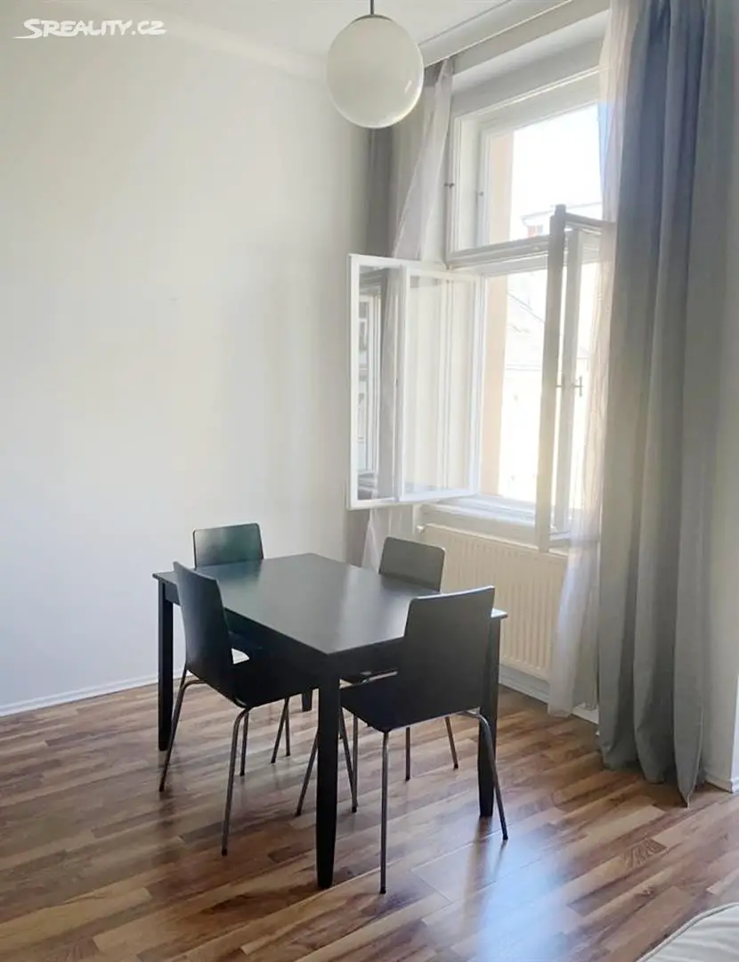 Pronájem bytu 2+kk 75 m², Anny Letenské, Praha 2 - Vinohrady