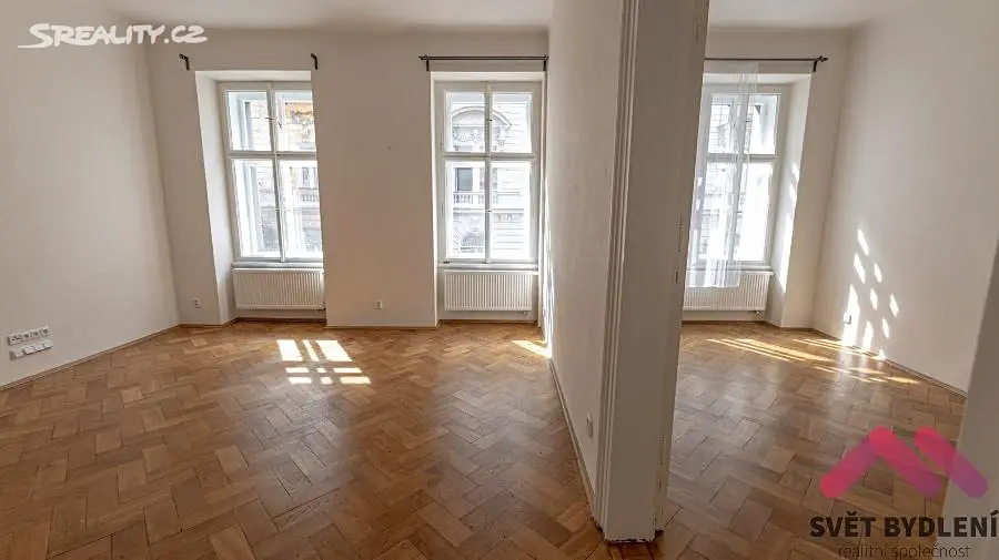 Pronájem bytu 3+1 95 m², Za Poříčskou bránou, Praha 8 - Karlín