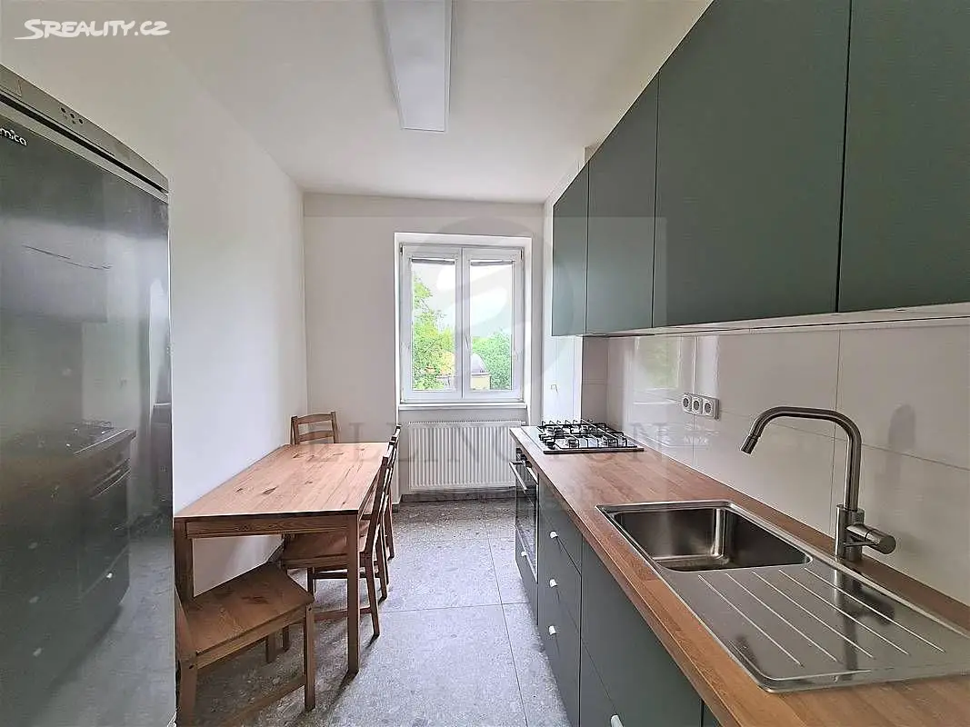 Pronájem bytu 3+1 82 m², K Zeleným domkům, Praha 4 - Kunratice