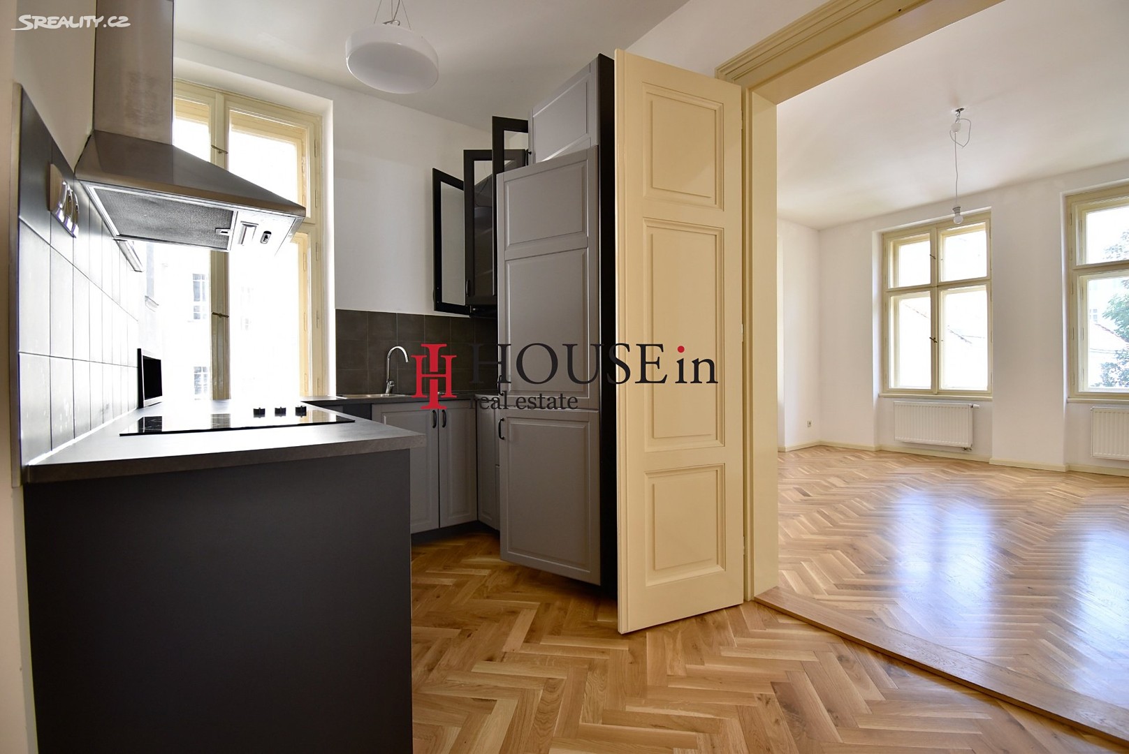 Pronájem bytu 3+1 92 m², Anglická, Praha 2 - Vinohrady