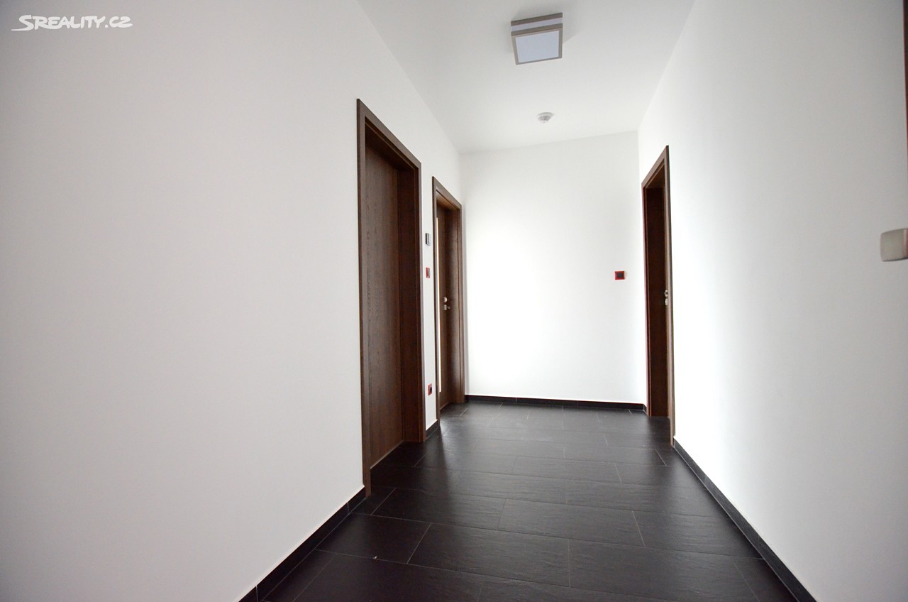 Pronájem bytu 3+kk 60 m², Horní náměstí, Humpolec