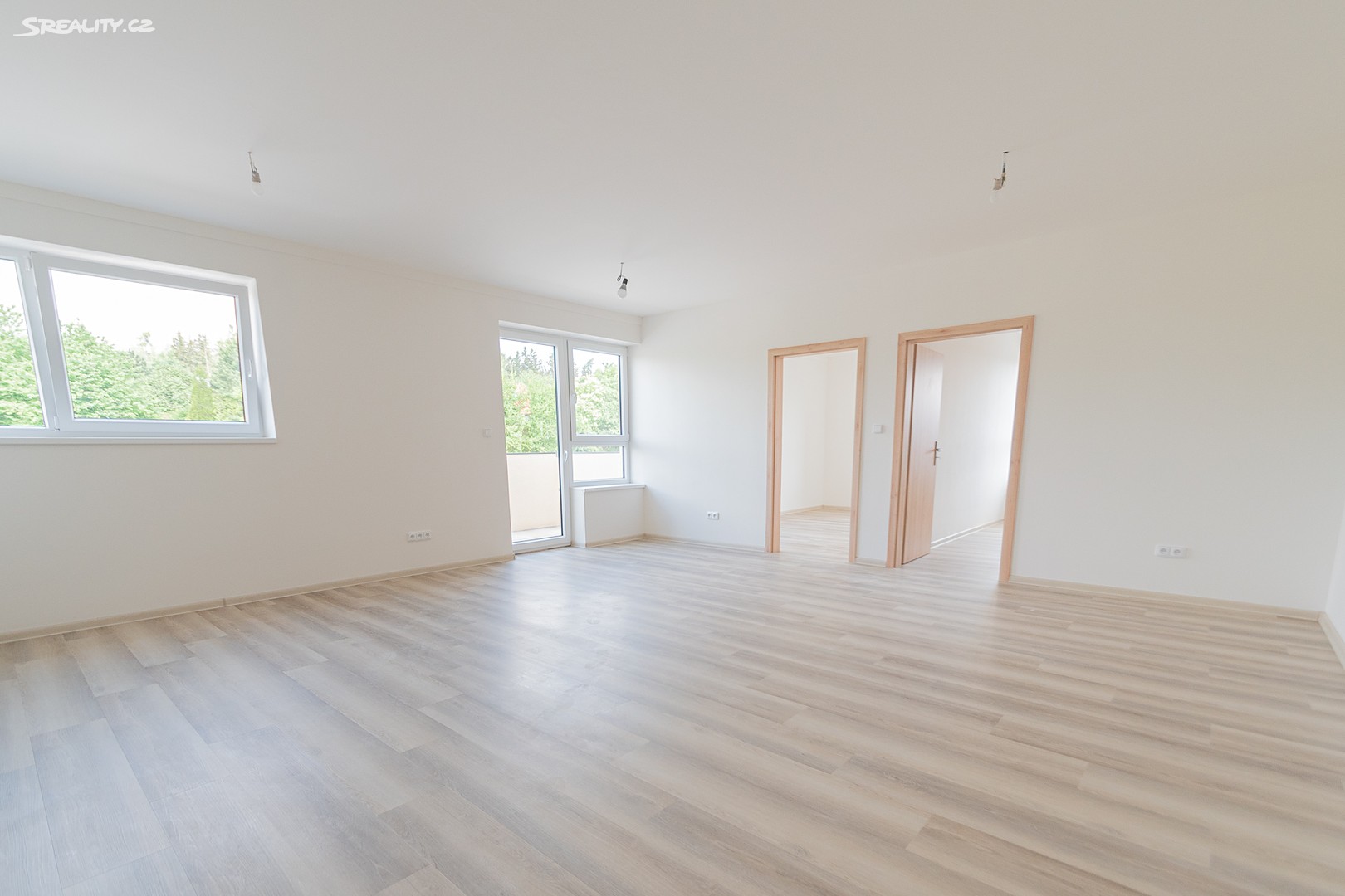 Pronájem bytu 3+kk 77 m², Mníšek pod Brdy, okres Praha-západ