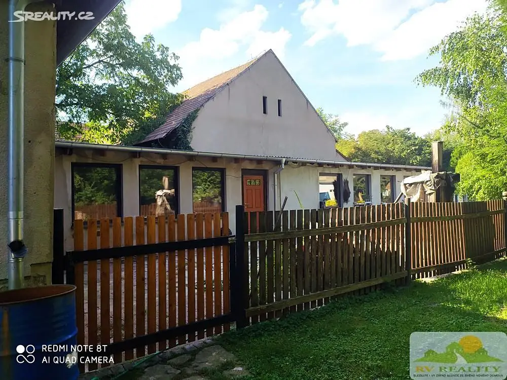 Prodej  vícegeneračního domu 250 m², pozemek 6 093 m², Palackého, Dašice