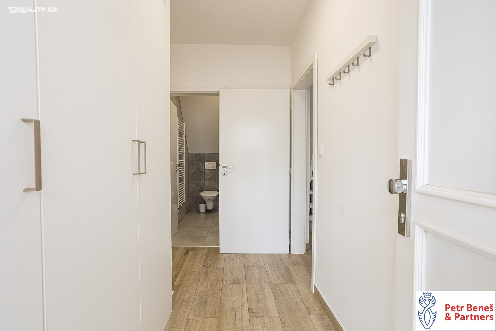 Pronájem bytu 1+1 38 m² (Podkrovní), Nádražní, Rakovník