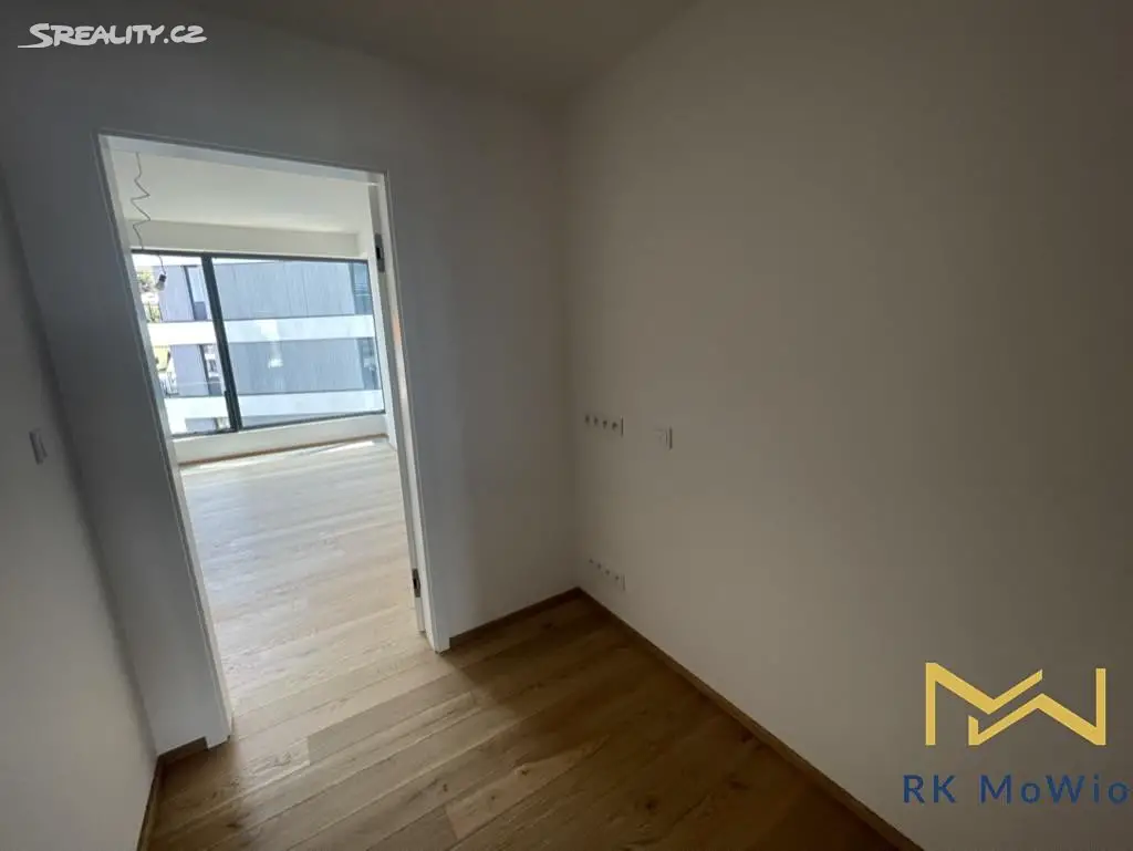 Pronájem bytu 4+kk 137 m², Na Dračkách, Praha 6 - Veleslavín