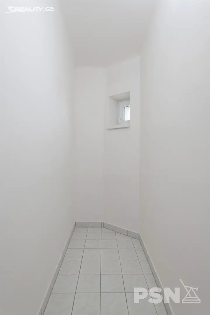 Prodej bytu 2+1 69 m², U Pekáren, Praha 10 - Hostivař
