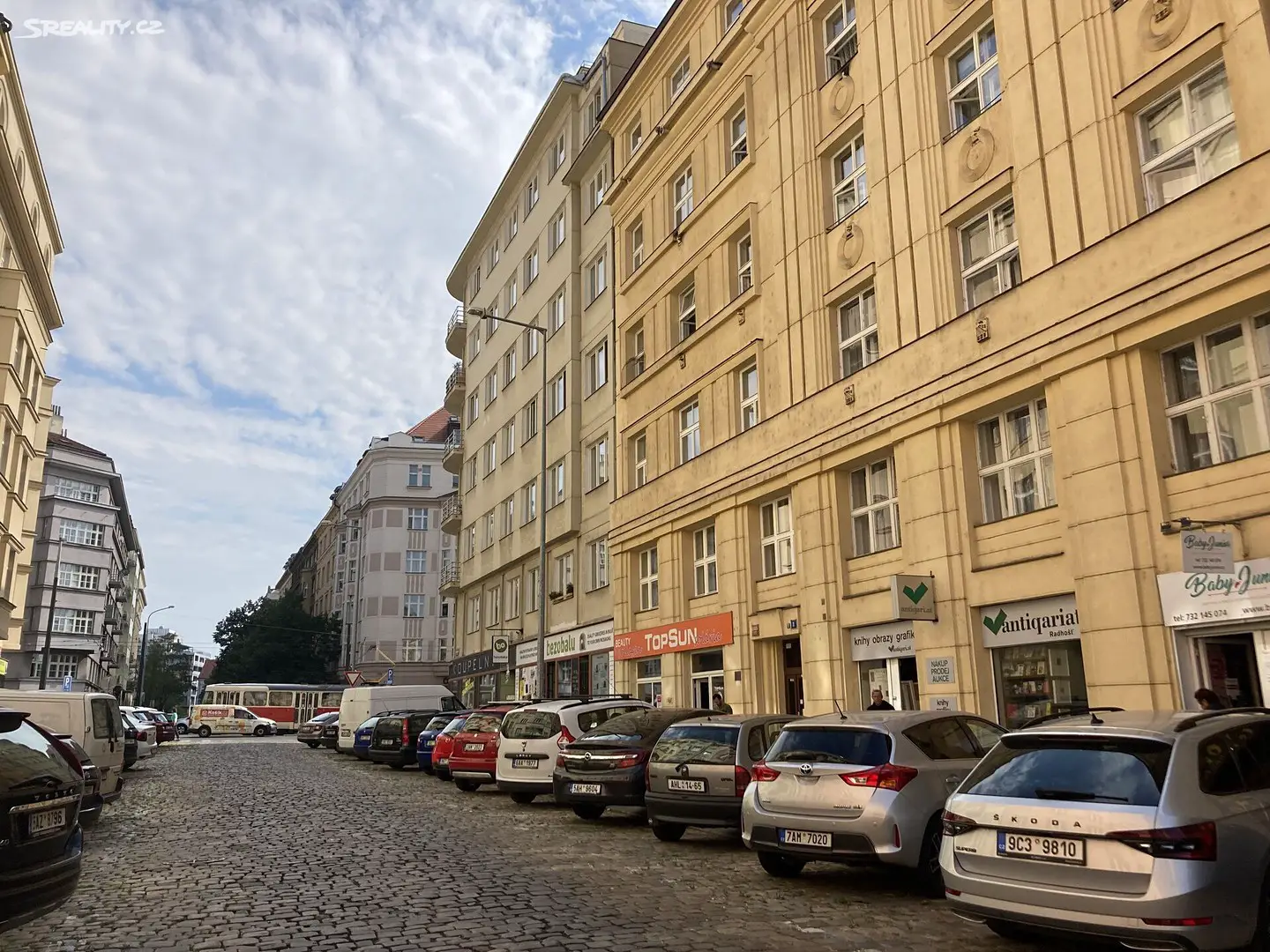 Pronájem bytu 2+1 60 m², Radhošťská, Praha 3 - Vinohrady