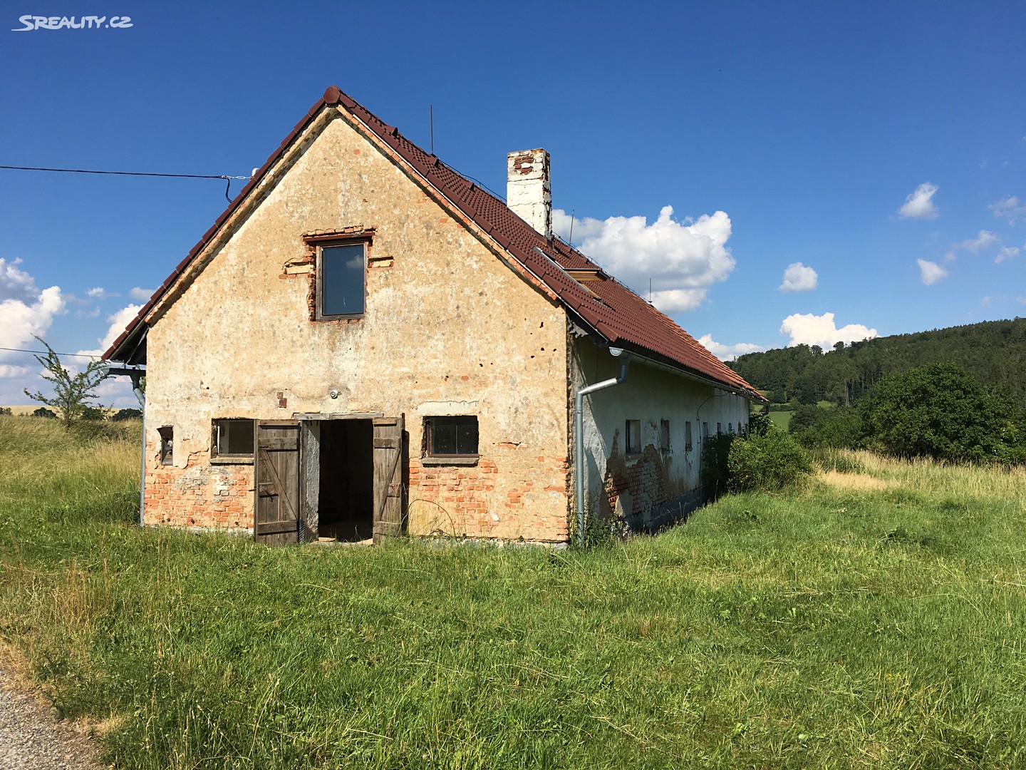 Prodej  zemědělské usedlosti 184 m², pozemek 5 883 m², Petrovice - Radešín, okres Příbram