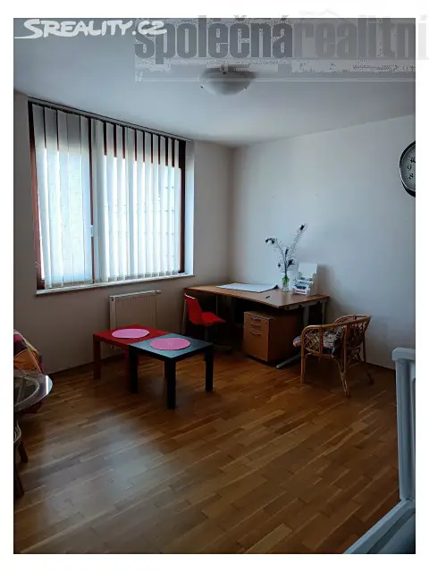 Pronájem bytu 1+kk 45 m², Na Zemance, Praha 4 - Braník