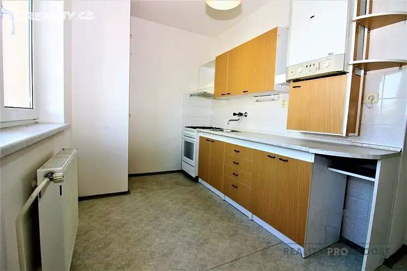 Pronájem bytu 2+1 67 m², Pražská sídl., Znojmo