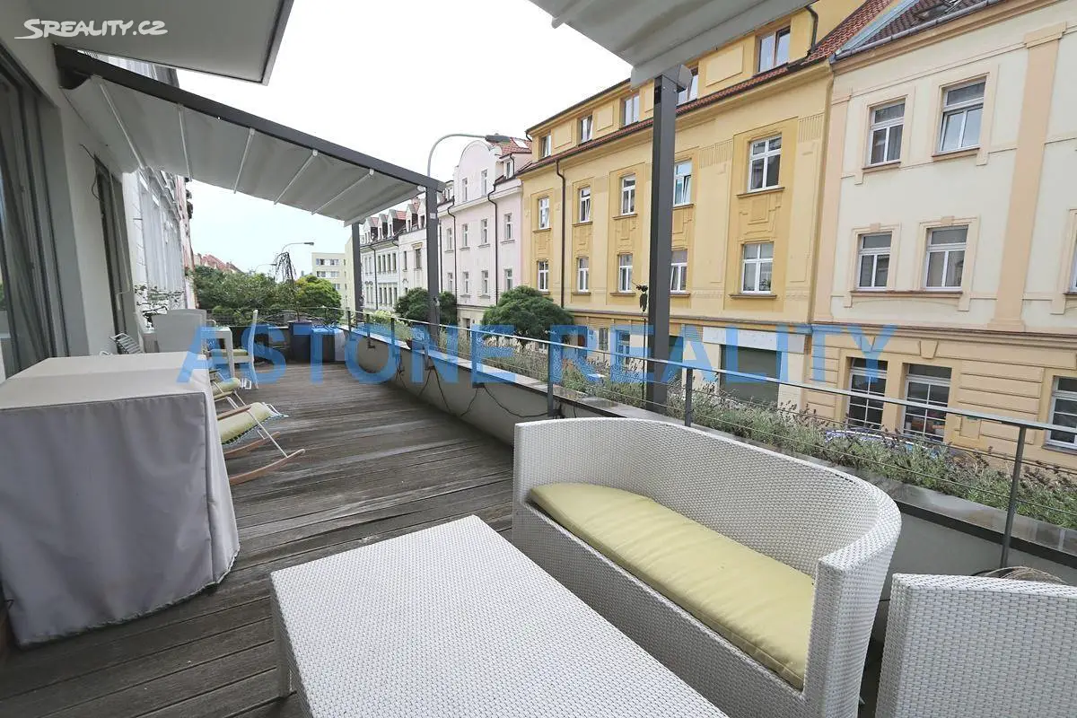 Pronájem bytu 4+kk 158 m², Na Petynce, Praha 6 - Břevnov