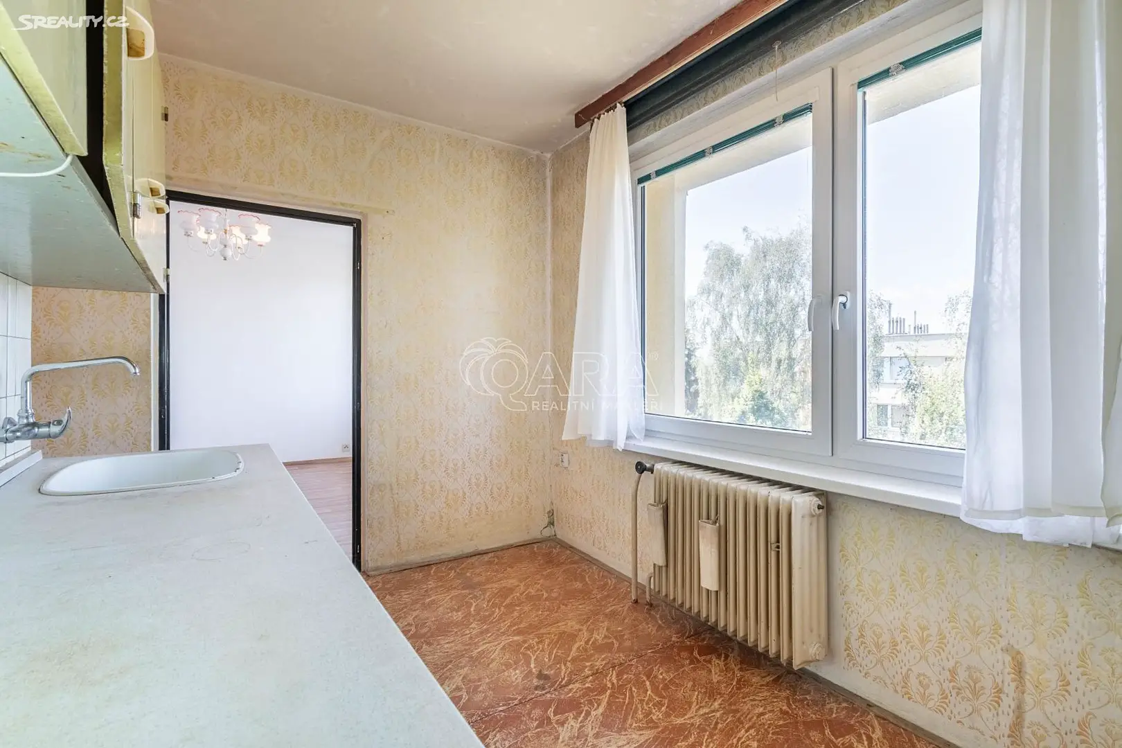 Prodej bytu 2+kk 43 m², Na Zahrádkách, Hradec Králové - Věkoše