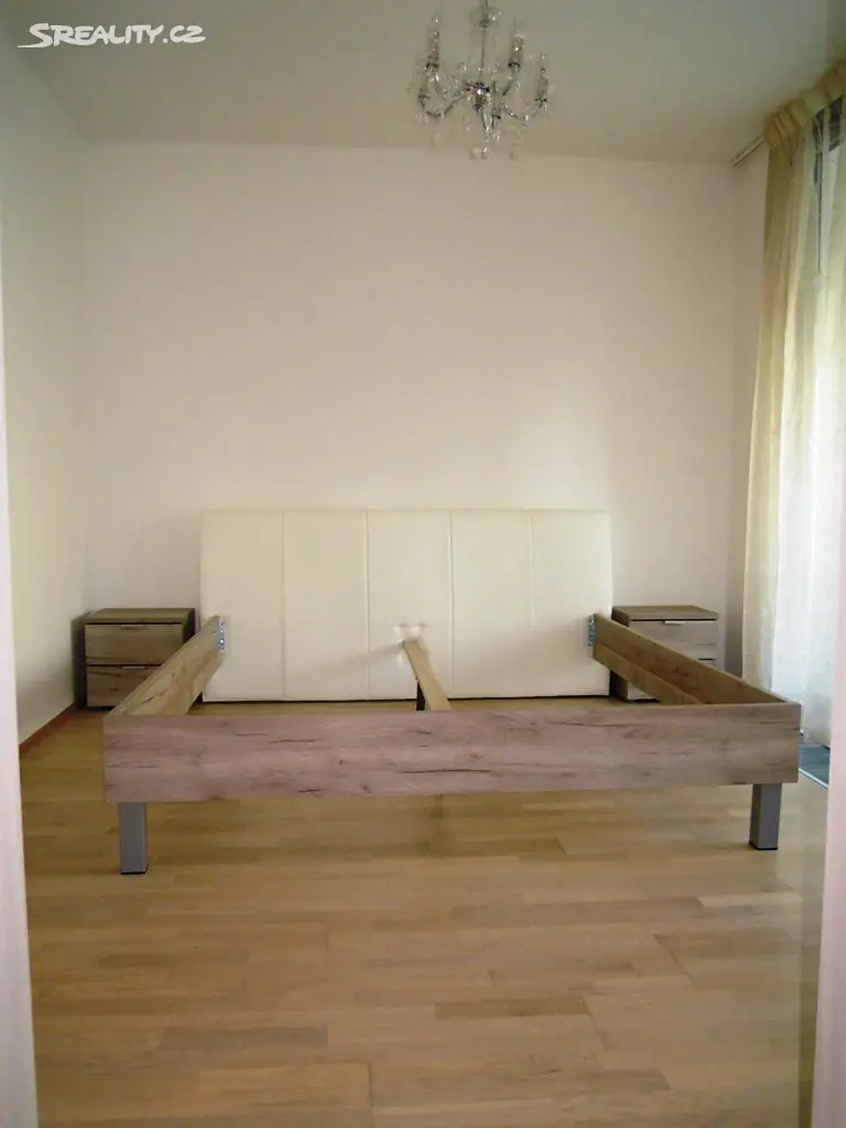 Prodej bytu 2+kk 77 m², Vojenova, Praha 8 - Libeň