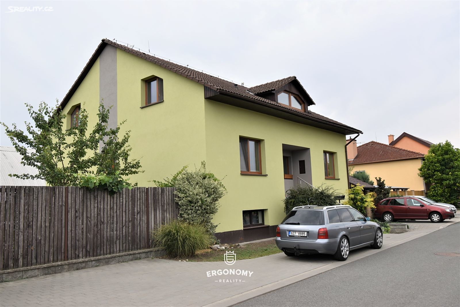 Prodej  rodinného domu 276 m², pozemek 819 m², Včelín, Hulín