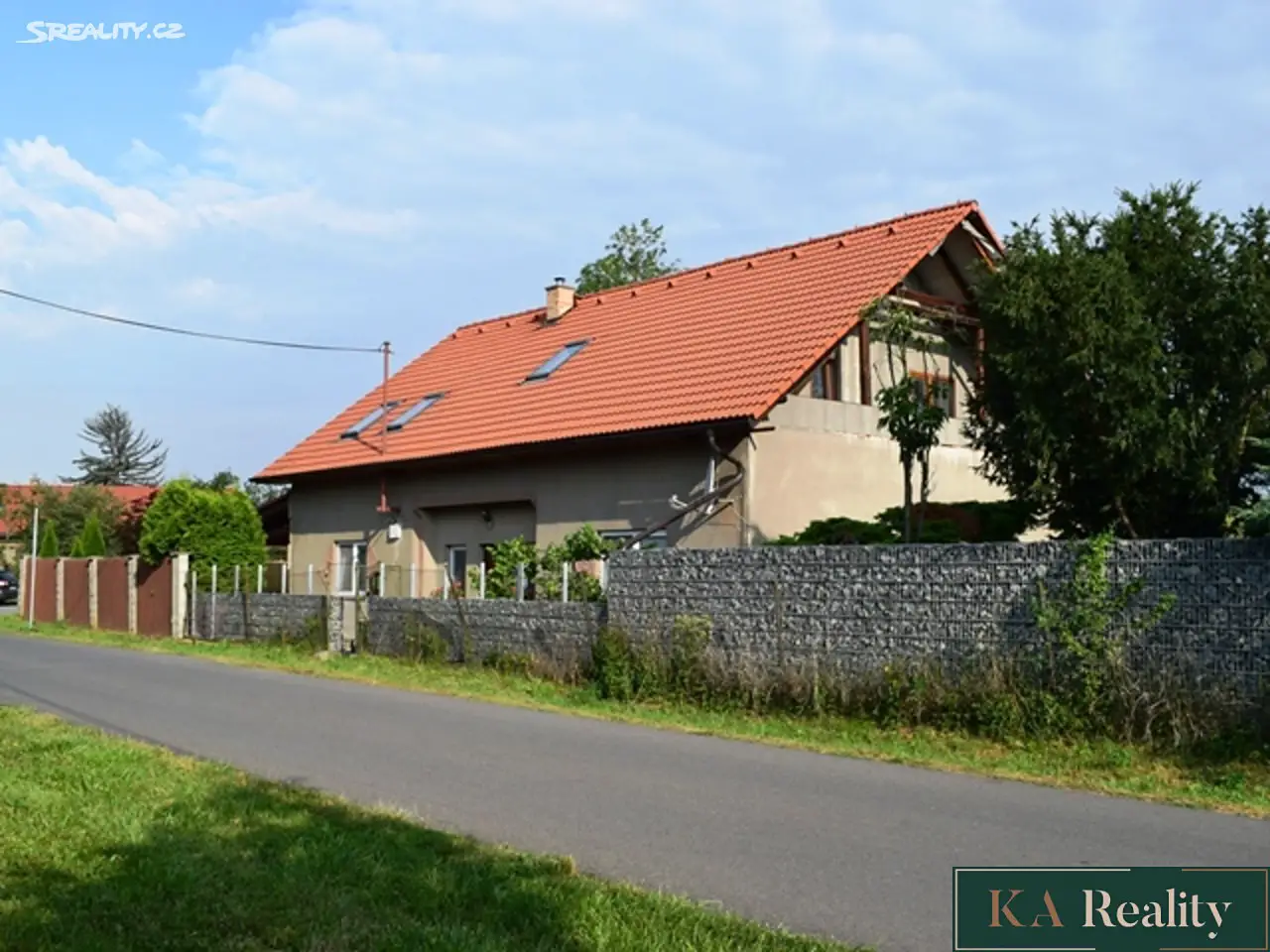 Prodej  rodinného domu 320 m², pozemek 1 205 m², Neratovice - Korycany, okres Mělník