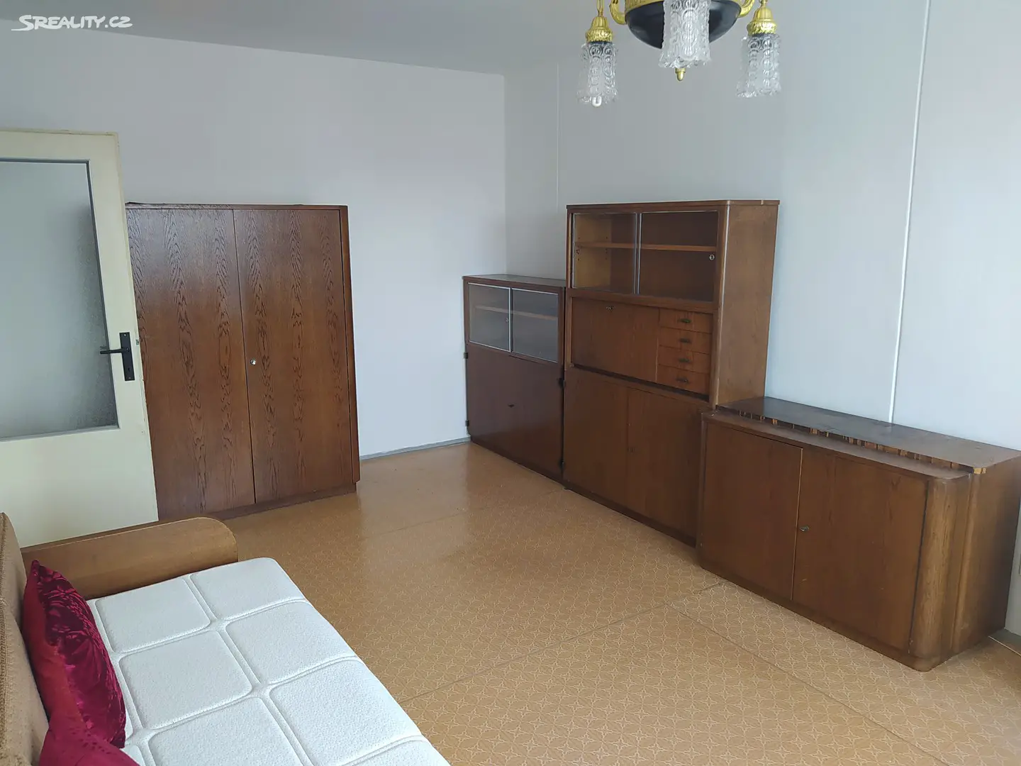 Pronájem bytu 1+1 40 m², Pardubice - Studánka, okres Pardubice