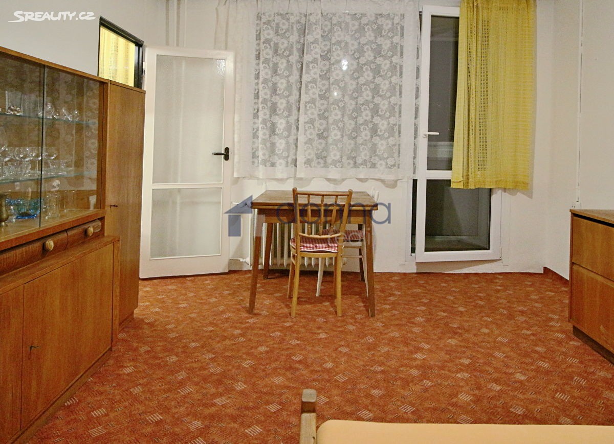 Pronájem bytu 1+1 34 m², Kaplická, Praha 4 - Podolí