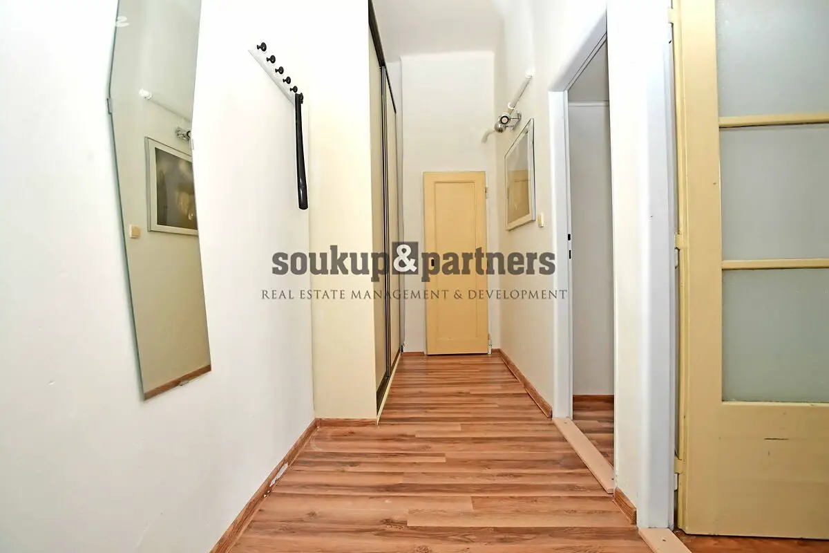 Pronájem bytu 1+1 40 m², Novovysočanská, Praha 9 - Vysočany