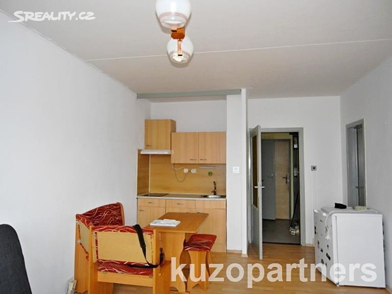 Pronájem bytu 1+kk 22 m², Lindavská, Praha 8 - Bohnice