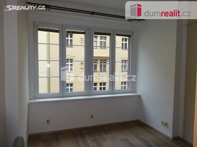Pronájem bytu 1+kk 20 m², Slezská, Praha 3 - Vinohrady
