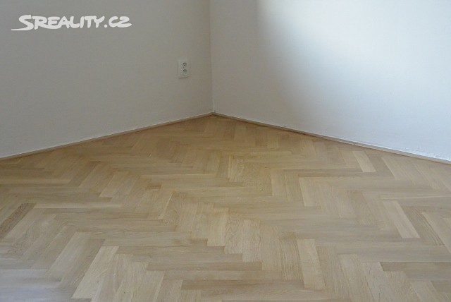 Pronájem bytu 2+kk 44 m², Renneská třída, Brno - Štýřice