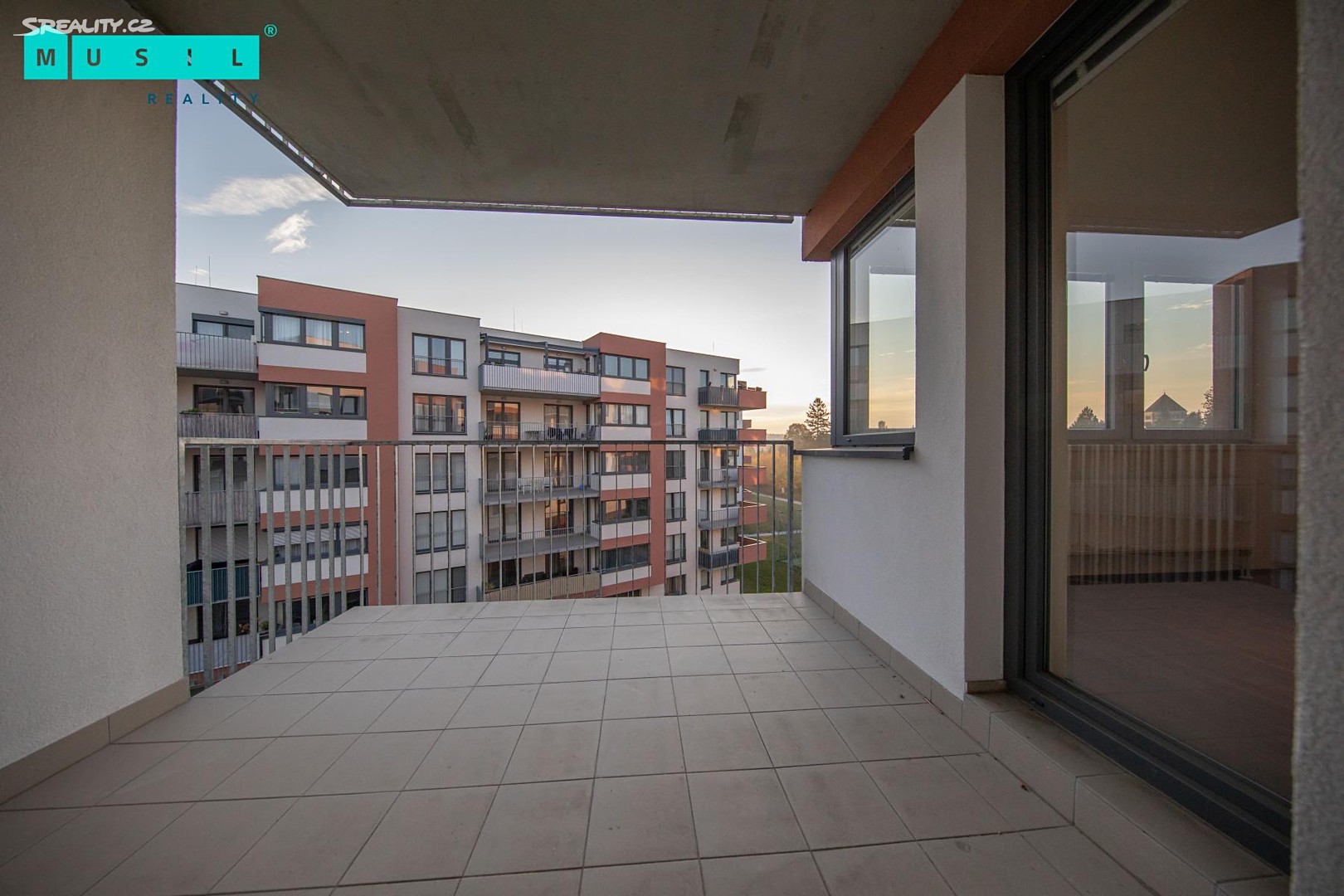 Pronájem bytu 2+kk 52 m², Aloise Rašína, Olomouc - Řepčín