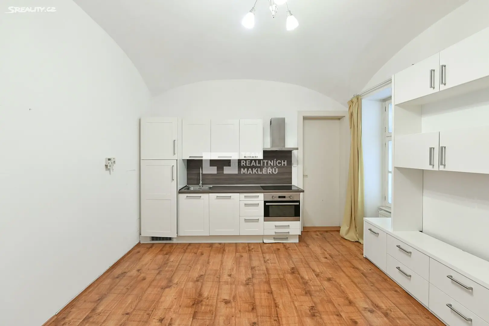 Pronájem bytu 2+kk 42 m², Spálená, Praha 1 - Nové Město