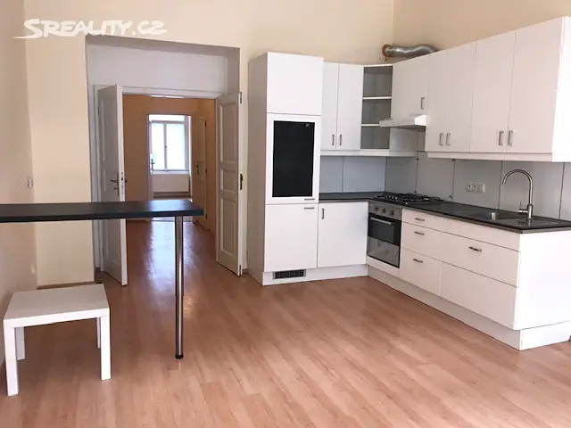 Pronájem bytu 2+kk 46 m², Krkonošská, Praha 2 - Vinohrady