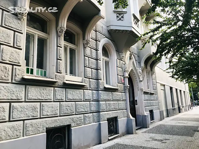 Pronájem bytu 3+1 101 m², Krkonošská, Praha - Vinohrady