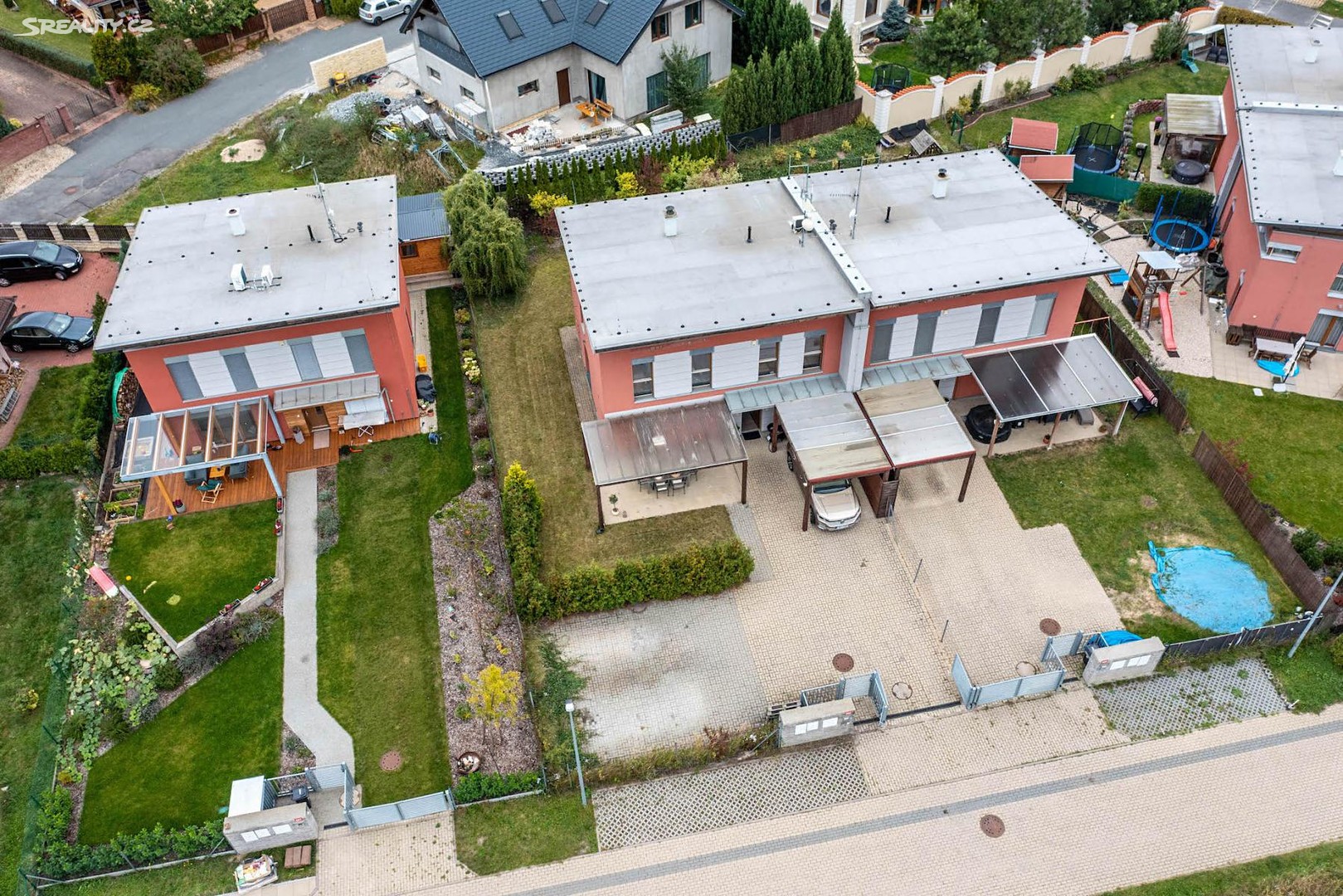 Pronájem  rodinného domu 188 m², pozemek 426 m², Staropacká, Praha 9 - Dolní Počernice