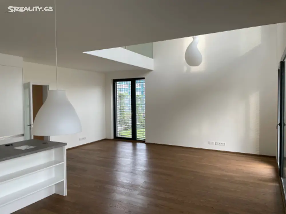 Pronájem  rodinného domu 214 m², pozemek 412 m², Nyklíčkova, Praha 5 - Jinonice
