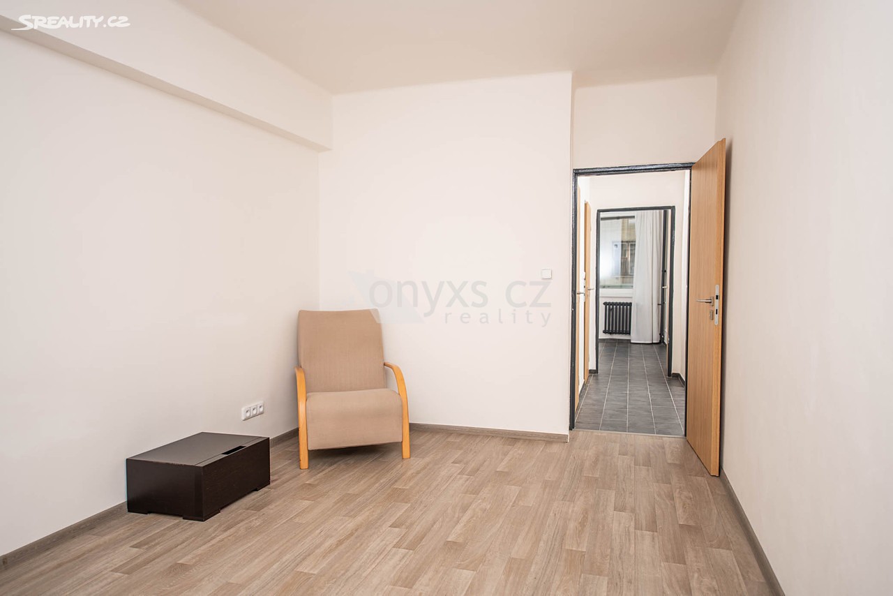 Pronájem bytu 2+1 64 m², U smaltovny, Praha 7 - Holešovice
