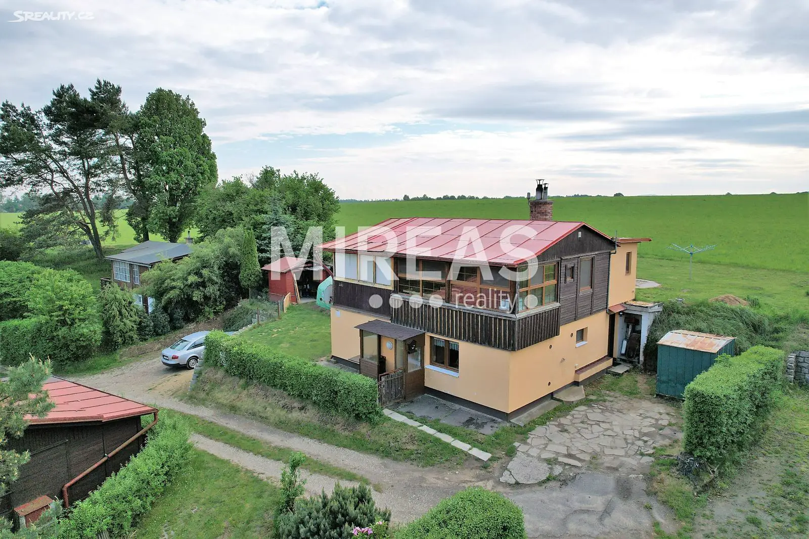 Prodej  chaty 105 m², pozemek 558 m², Nad Kuřívodskou Silnicí, Bělá pod Bezdězem