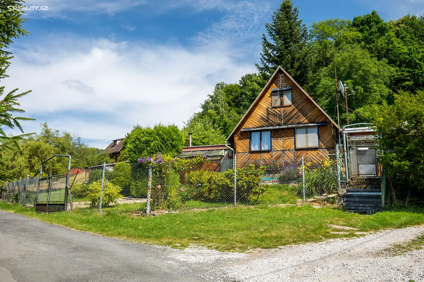 Prodej  chaty 70 m², pozemek 804 m², Kozlovice, okres Frýdek-Místek