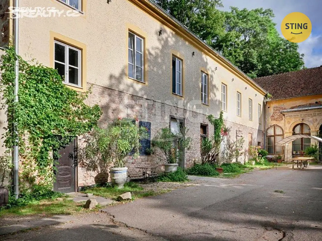 Prodej  rodinného domu 490 m², pozemek 1 087 m², Jablunkov, okres Frýdek-Místek