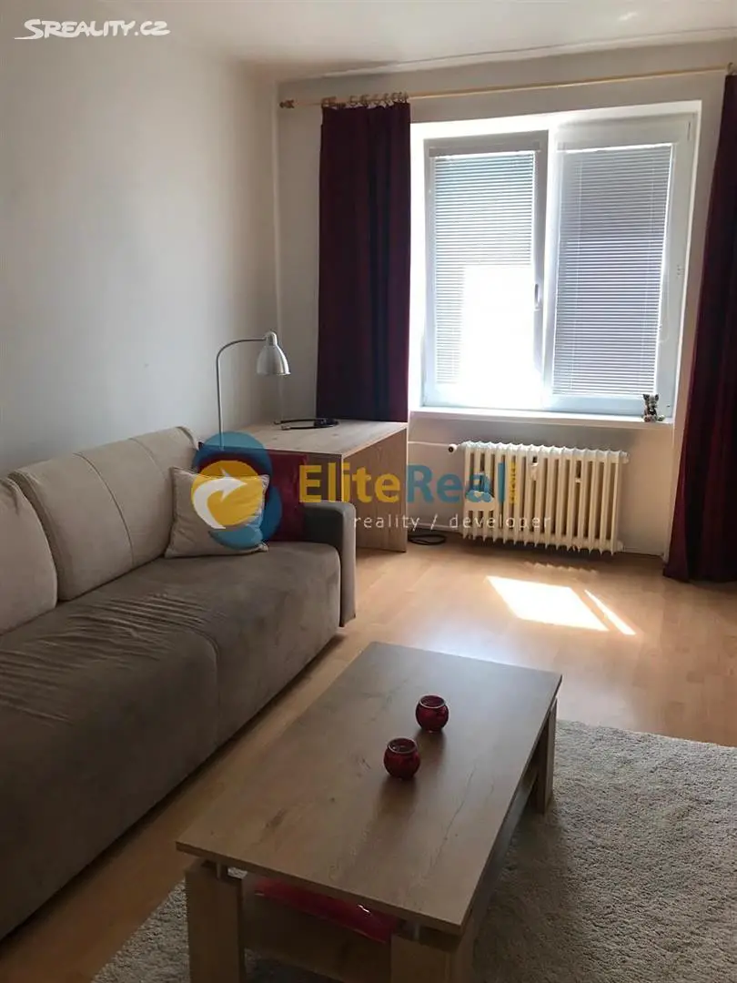 Pronájem bytu 1+1 35 m², Růženy Svobodové, Olomouc - Nová Ulice