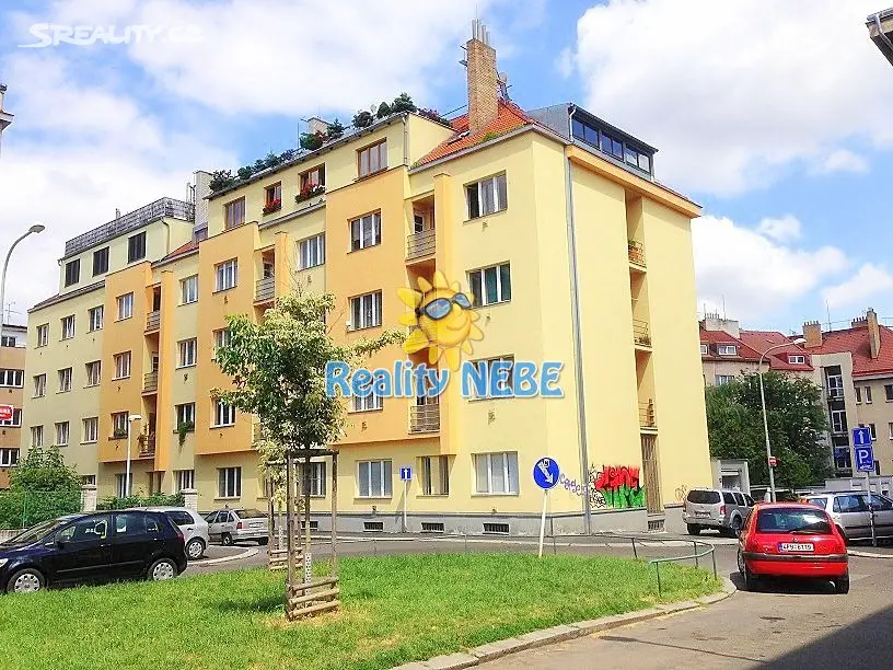 Pronájem bytu 1+kk 25 m², U družstva Ideál, Praha 4 - Nusle