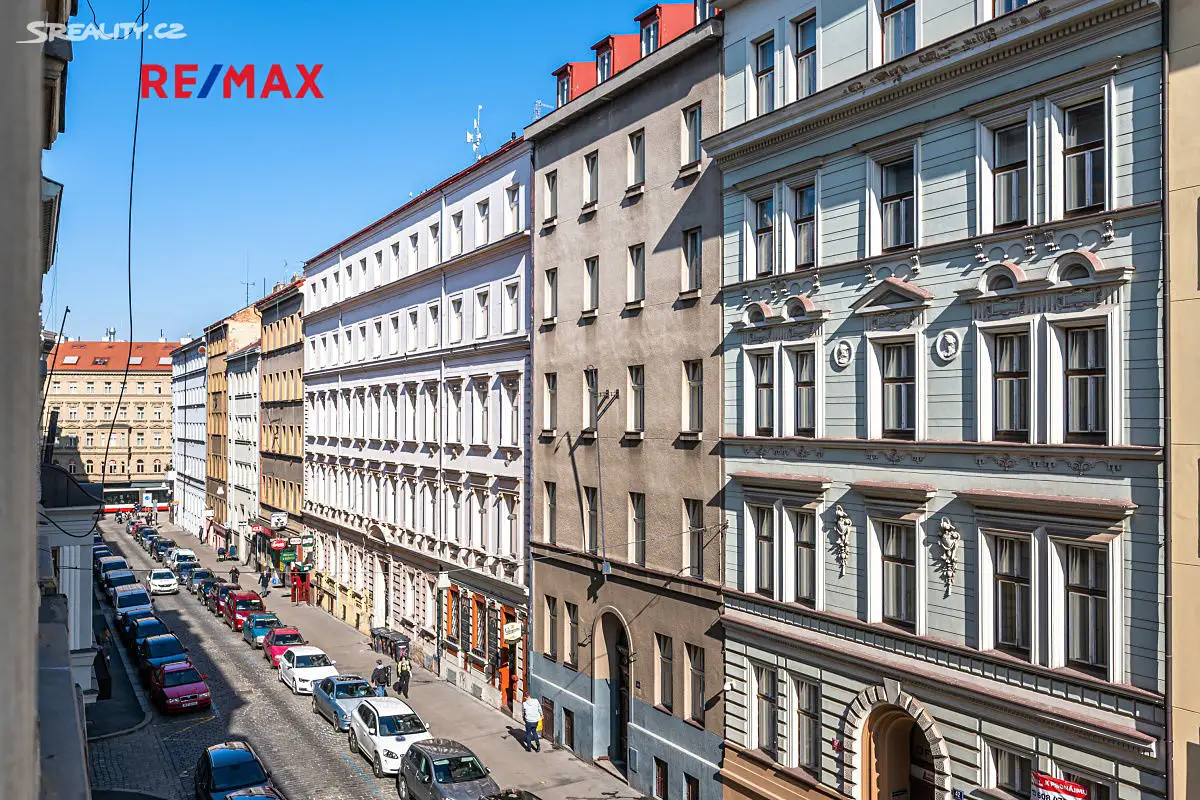 Pronájem bytu 2+1 30 m², Lublaňská, Praha 2 - Vinohrady