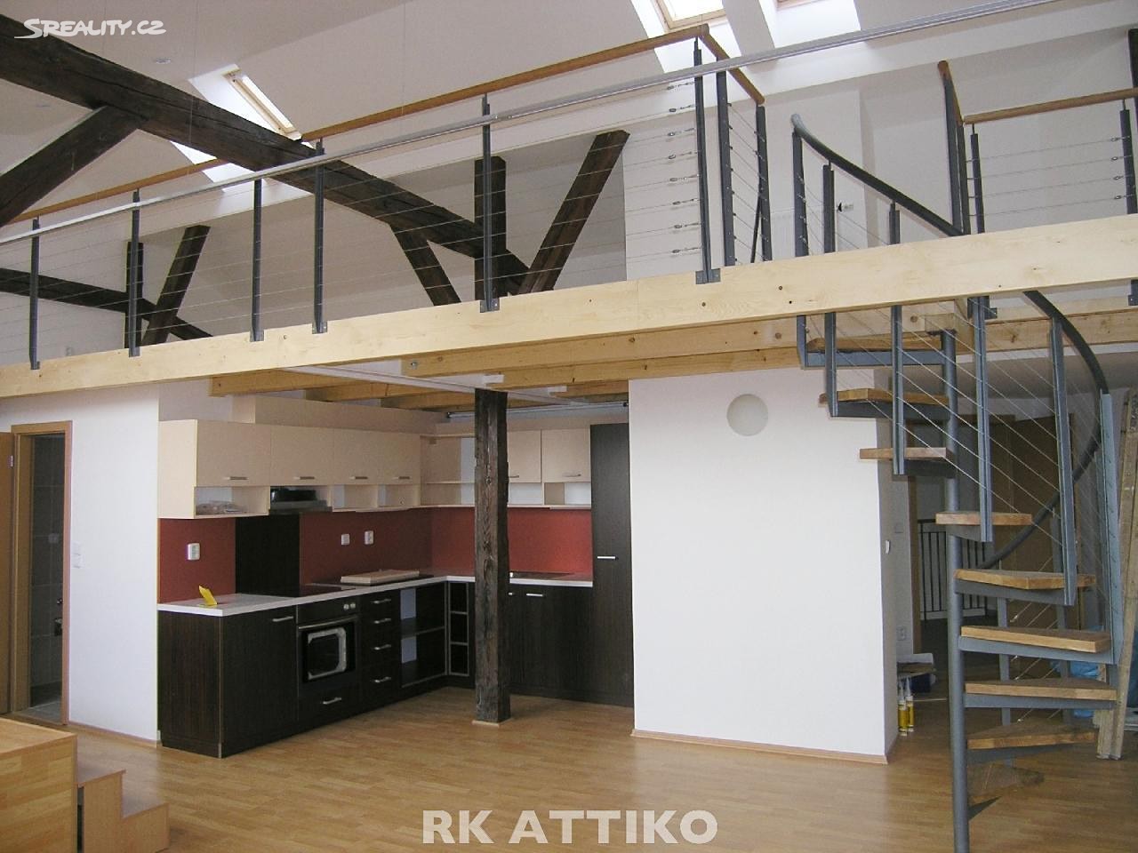 Pronájem bytu 2+kk 76 m², Jana Uhra, Brno - Veveří
