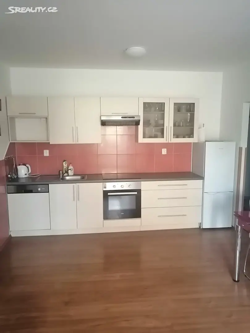 Pronájem bytu 2+kk 65 m², Pichlova, Pardubice - Zelené Předměstí