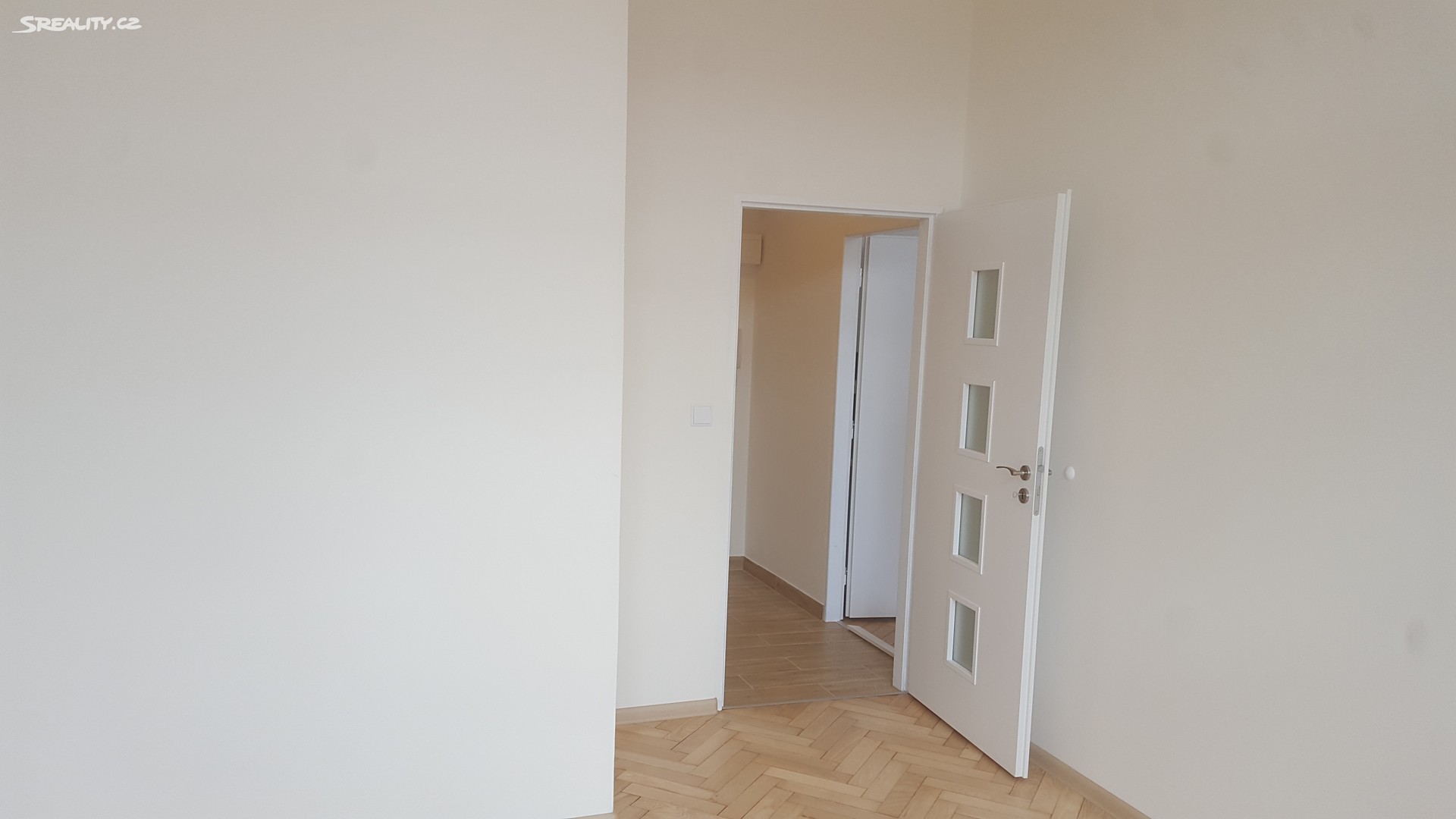 Pronájem bytu 2+kk 50 m², Drahobejlova, Praha 9 - Libeň