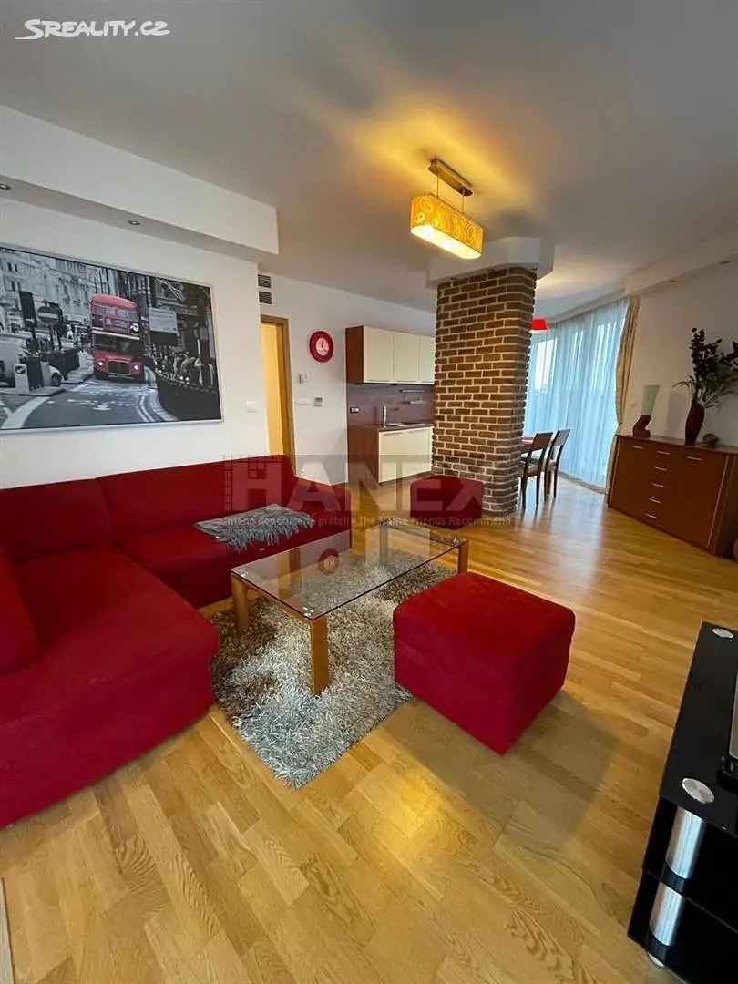 Pronájem bytu 2+kk 75 m², Malešická, Praha 3 - Žižkov