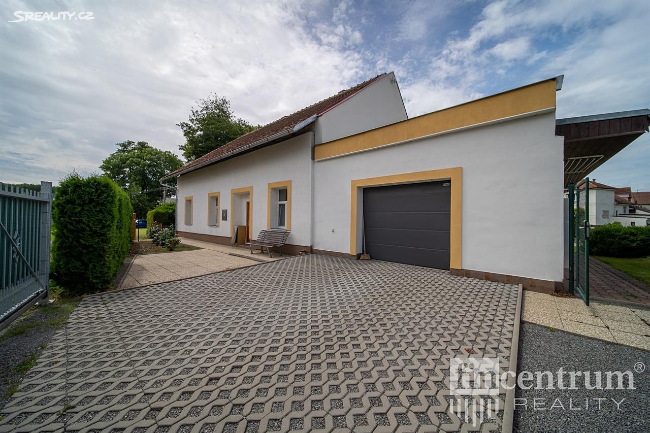 Prodej  rodinného domu 105 m², pozemek 928 m², Čepí, okres Pardubice