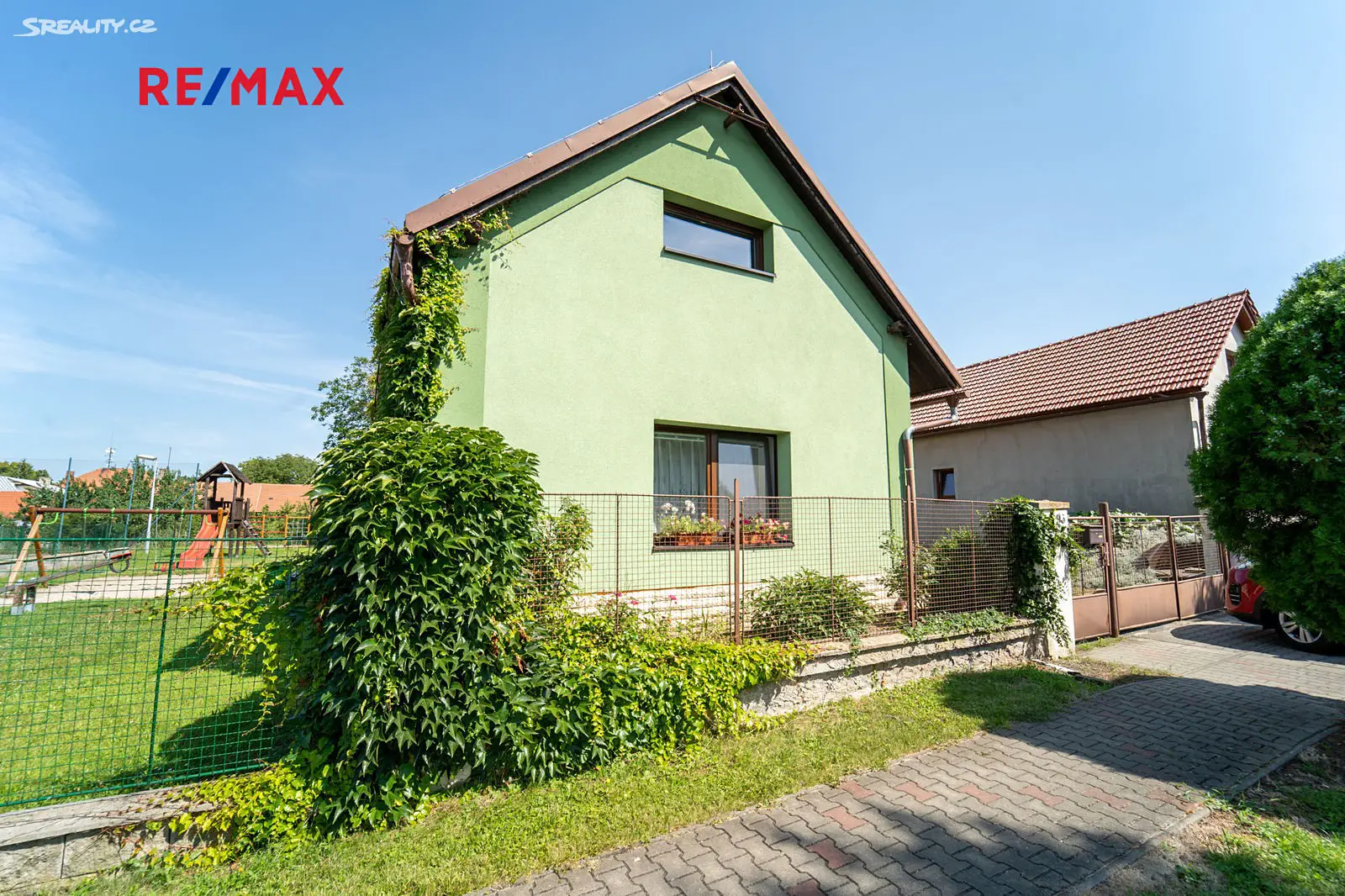 Prodej  rodinného domu 207 m², pozemek 1 269 m², Křečhoř, okres Kolín