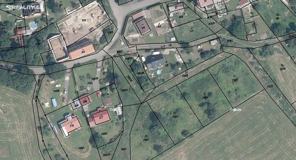 Prodej  stavebního pozemku 775 m², Perštejn - Černýš, okres Chomutov