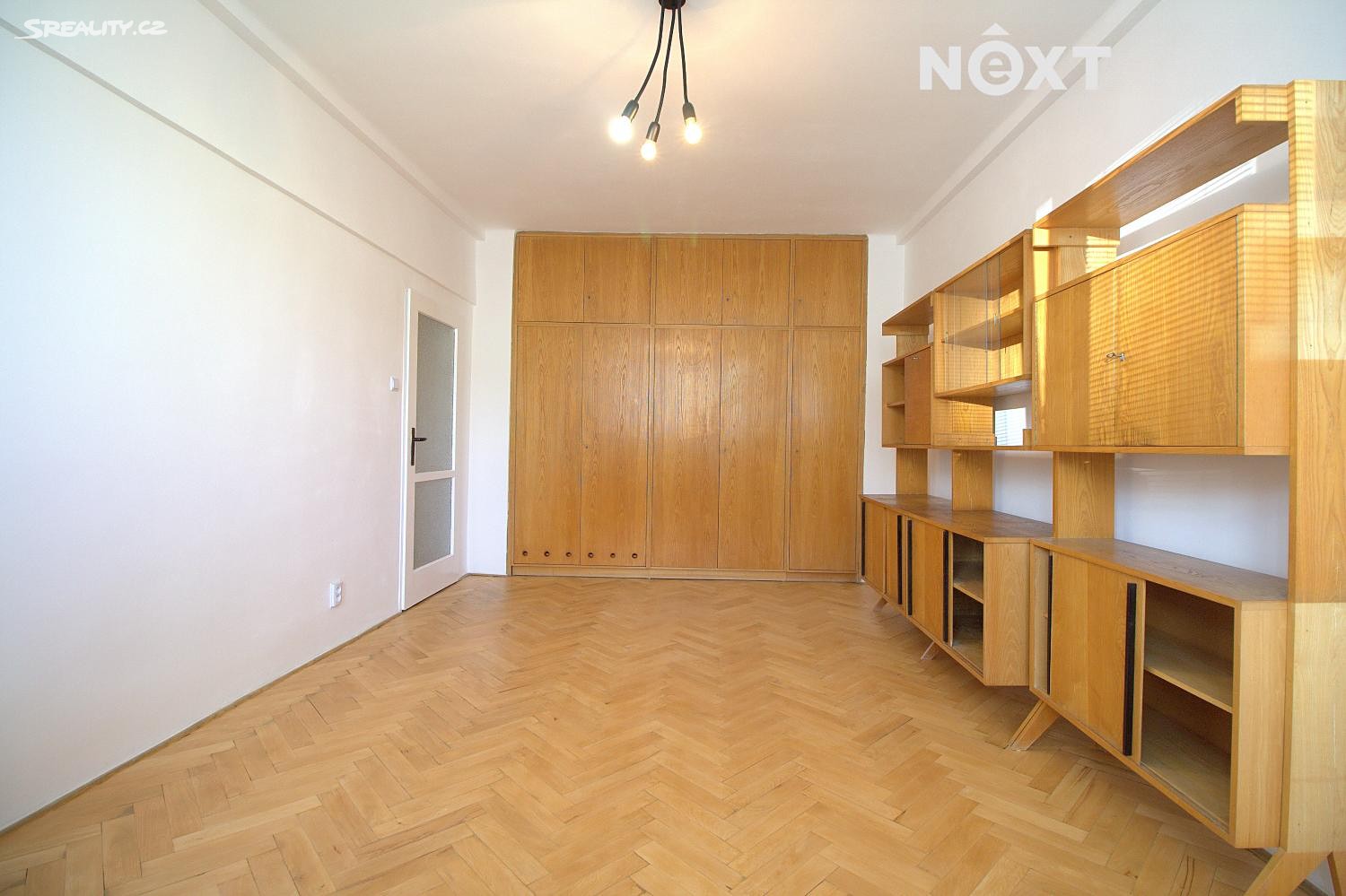 Pronájem bytu 2+1 61 m², Bělohorská, Praha 6 - Břevnov