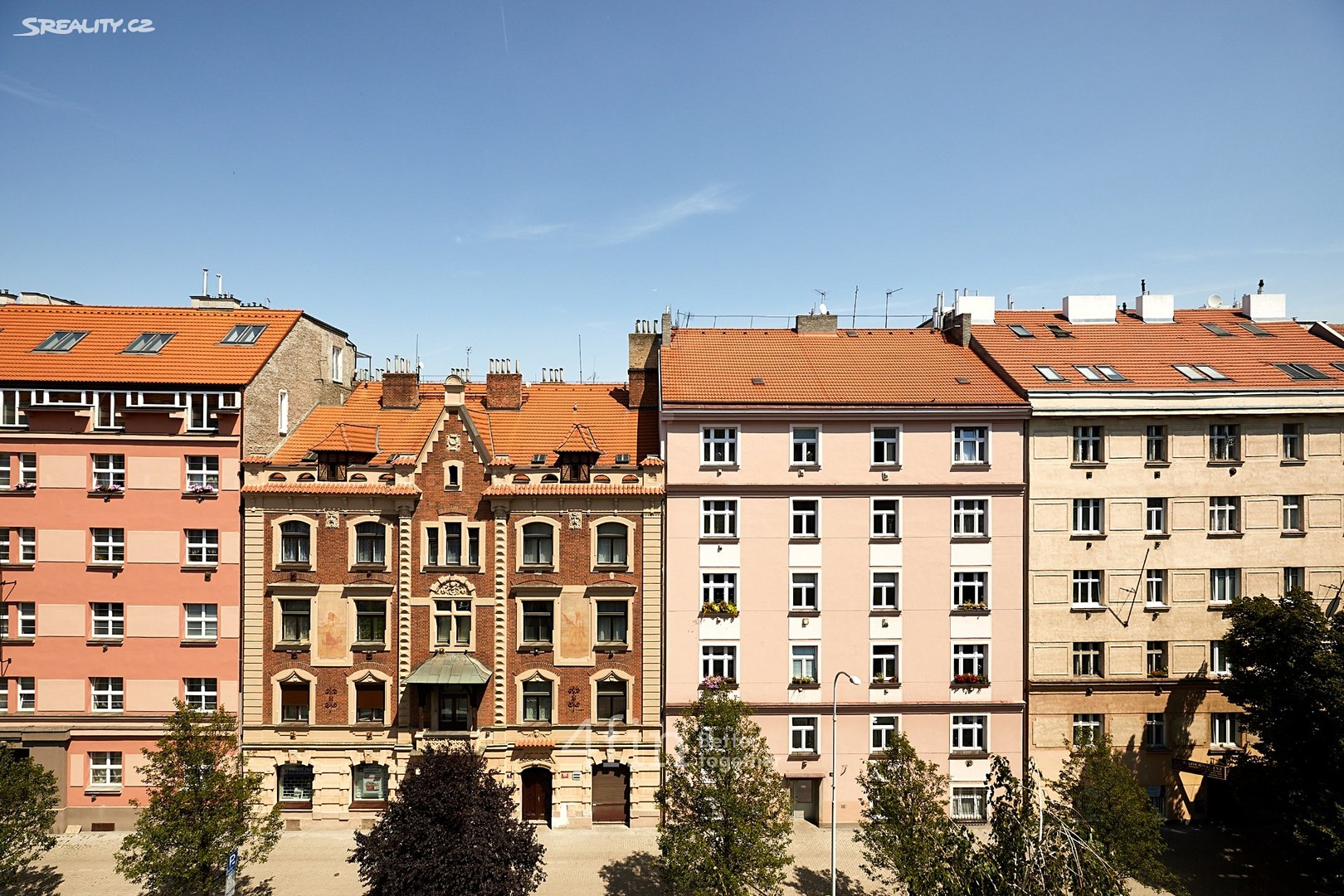 Pronájem bytu 2+1 55 m², V Háji, Praha 7 - Holešovice
