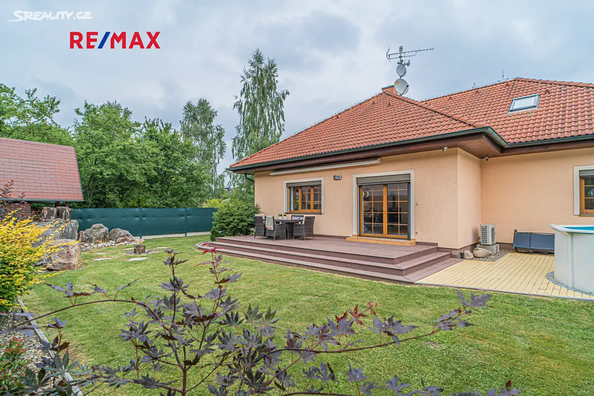 Prodej  rodinného domu 177 m², pozemek 822 m², Bohumila Hrabala, Kladno - Rozdělov